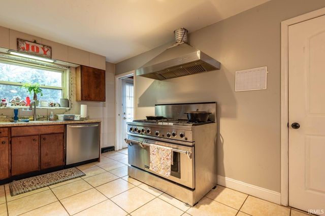 120 E Dixie Street, Bloomington, IN 47401