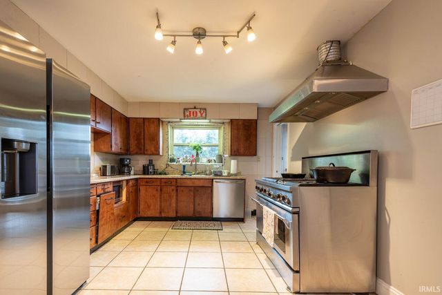 120 E Dixie Street, Bloomington, IN 47401