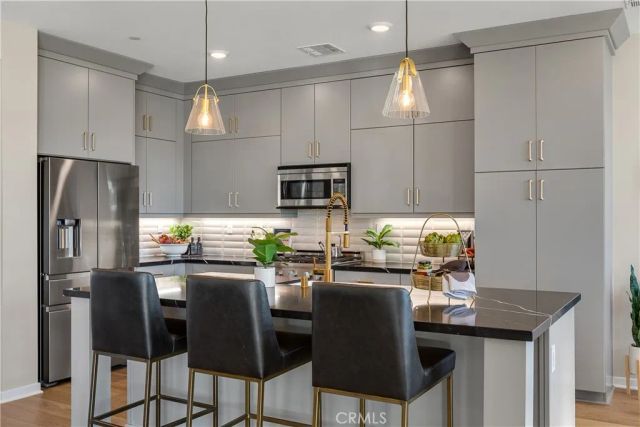 28504 Wildflower Terrace, Castaic, CA 91384