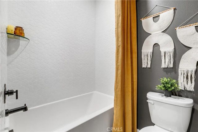 28504 Wildflower Terrace, Castaic, CA 91384