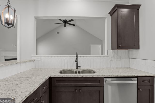 2520 Hollington Drive, Hephzibah, GA 30815