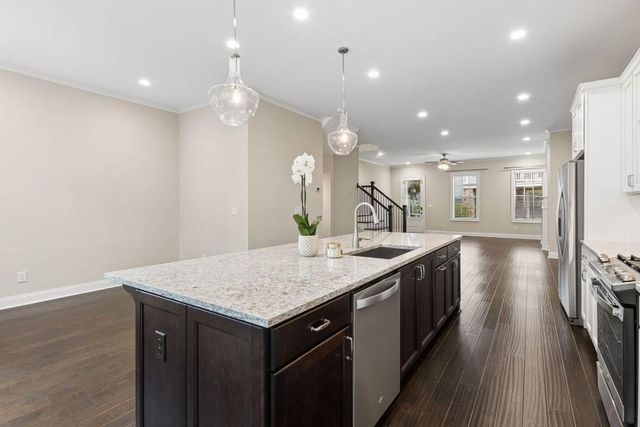 7012 Seneca Court, Roswell, GA 30076