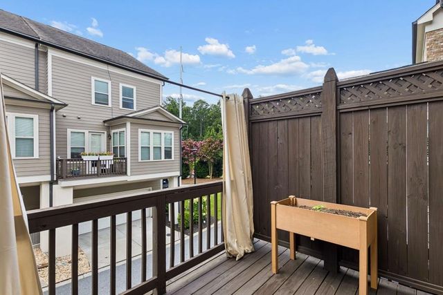 7012 Seneca Court, Roswell, GA 30076