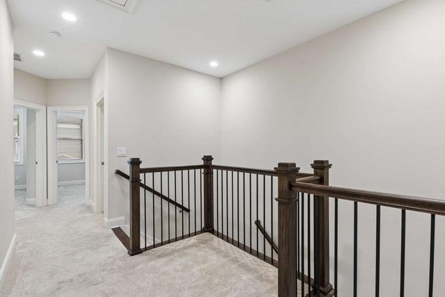 7012 Seneca Court, Roswell, GA 30076