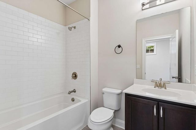 7012 Seneca Court, Roswell, GA 30076