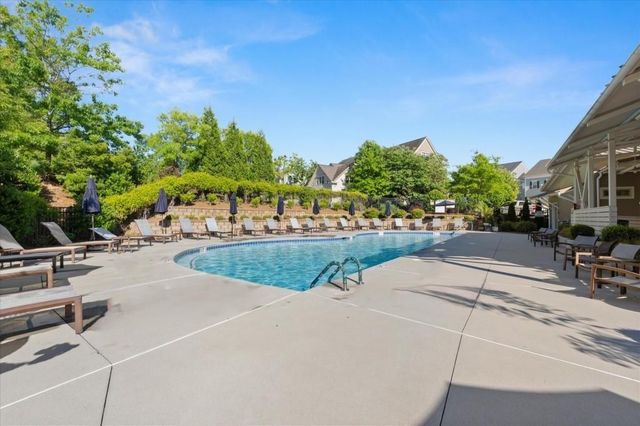 7012 Seneca Court, Roswell, GA 30076