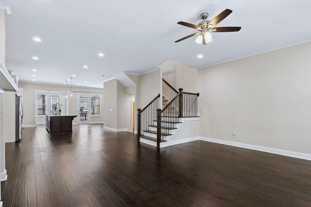 7012 Seneca Court, Roswell, GA 30076