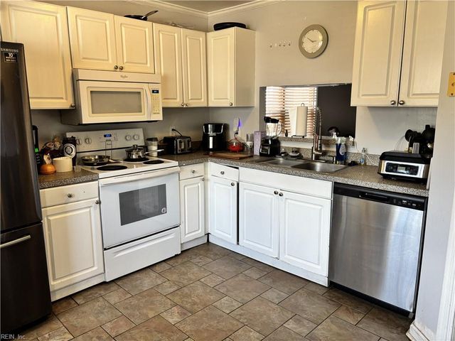 102 Elmington WAY, Suffolk, VA 23434
