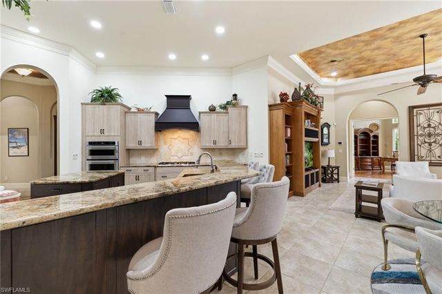 20421 Chapel TRCE, Estero, FL 33928