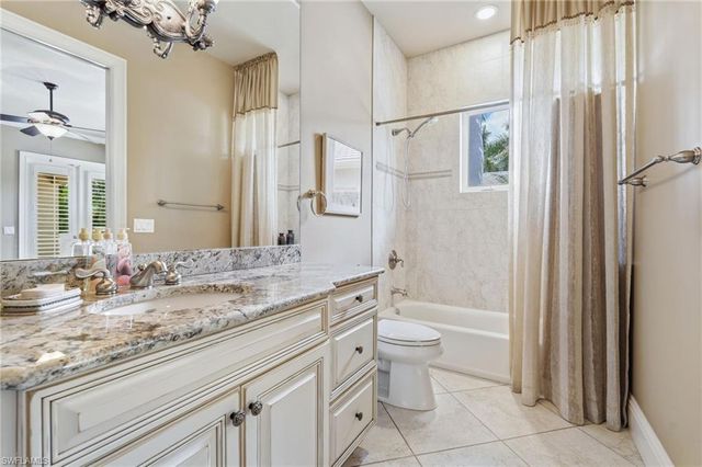 20421 Chapel TRCE, Estero, FL 33928