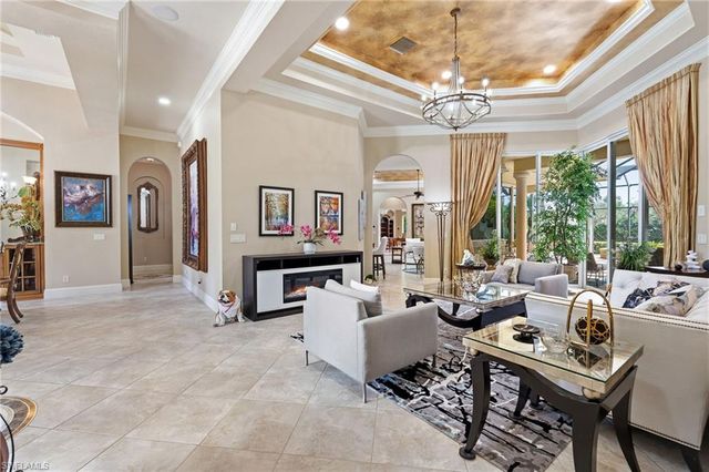 20421 Chapel TRCE, Estero, FL 33928