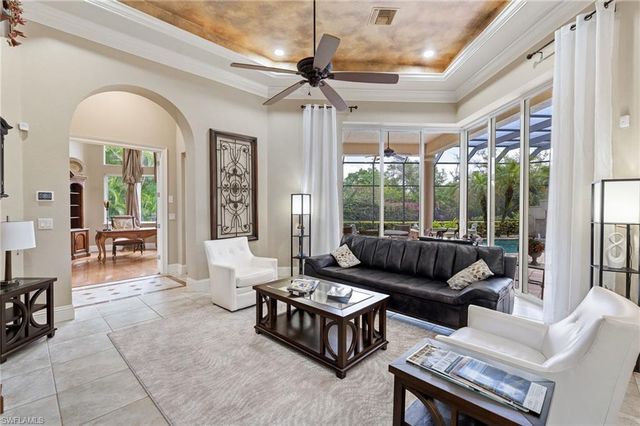 20421 Chapel TRCE, Estero, FL 33928