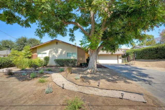 935 Tanya Lane, Fallbrook, CA 92028