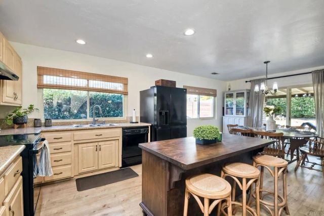 935 Tanya Lane, Fallbrook, CA 92028