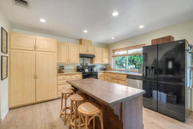 935 Tanya Lane, Fallbrook, CA 92028