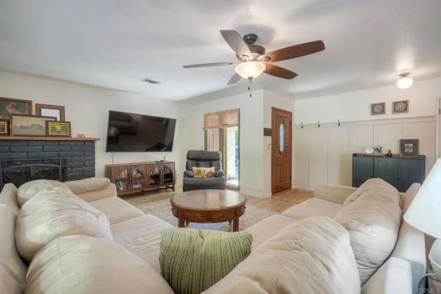935 Tanya Lane, Fallbrook, CA 92028