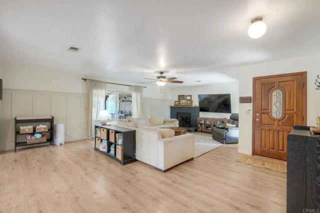 935 Tanya Lane, Fallbrook, CA 92028