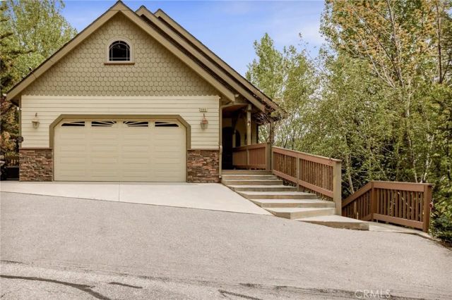 865 Marin, Lake Arrowhead, CA 92352