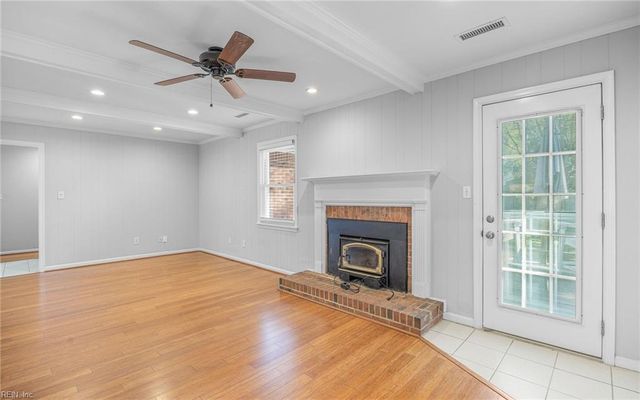 390 Phyllis CT, Virginia Beach, VA 23452
