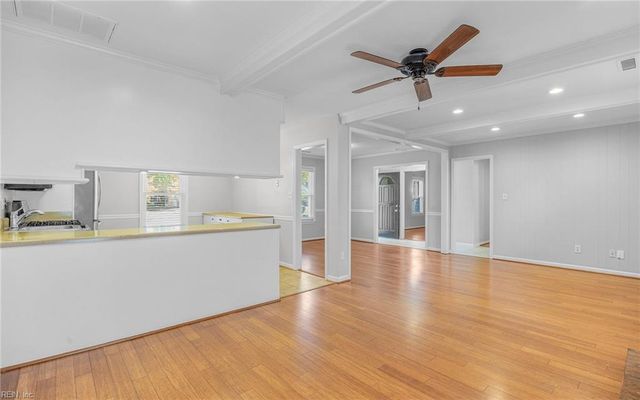 390 Phyllis CT, Virginia Beach, VA 23452
