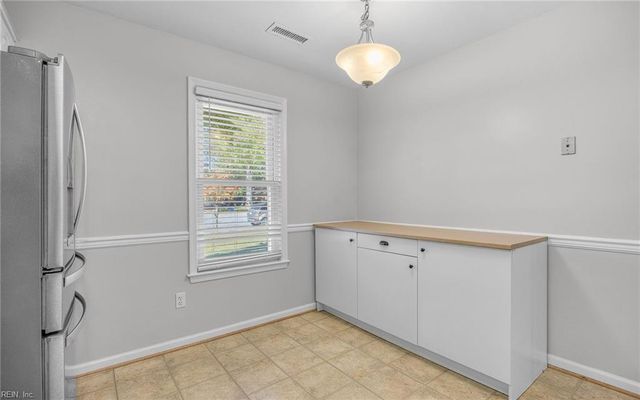 390 Phyllis CT, Virginia Beach, VA 23452