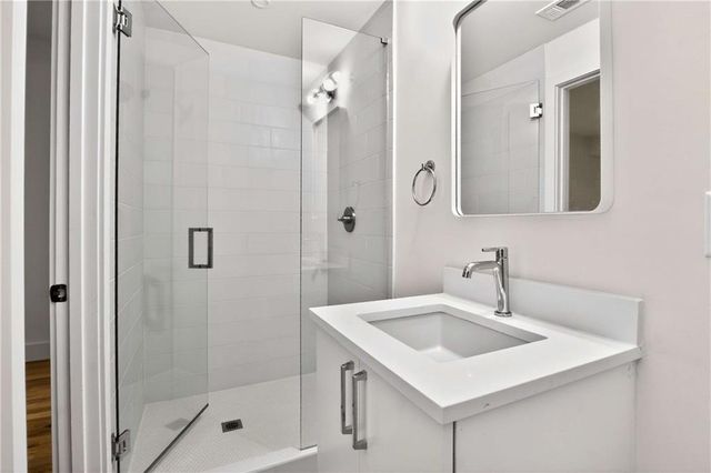 816 Berne SE Street 4, Atlanta, GA 30316