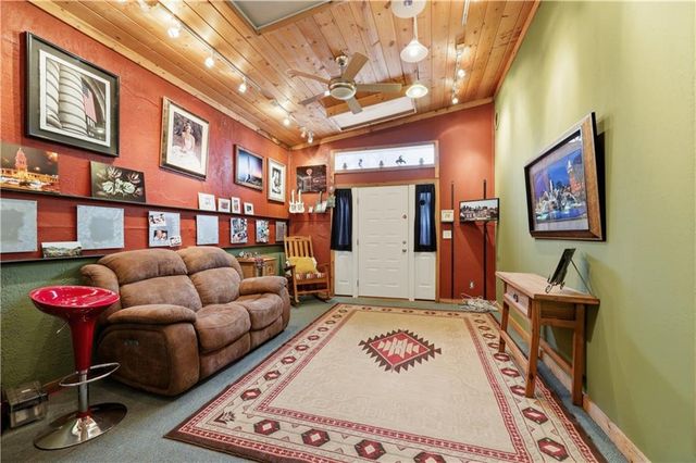 9600 Johnson Drive, Shawnee, KS 66203