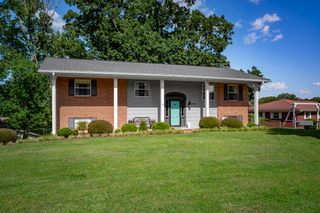 5908 Northwoods Drive, Hixson, TN 37343