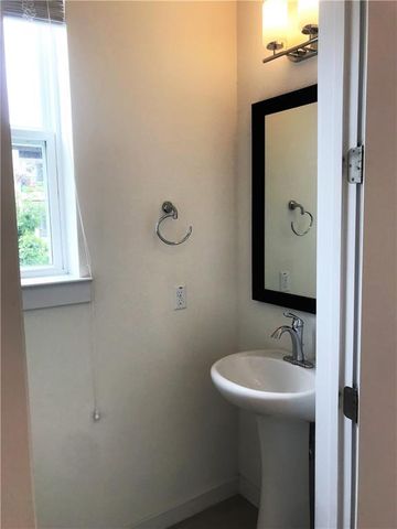 4231 Berkman DR, Austin, TX 78723