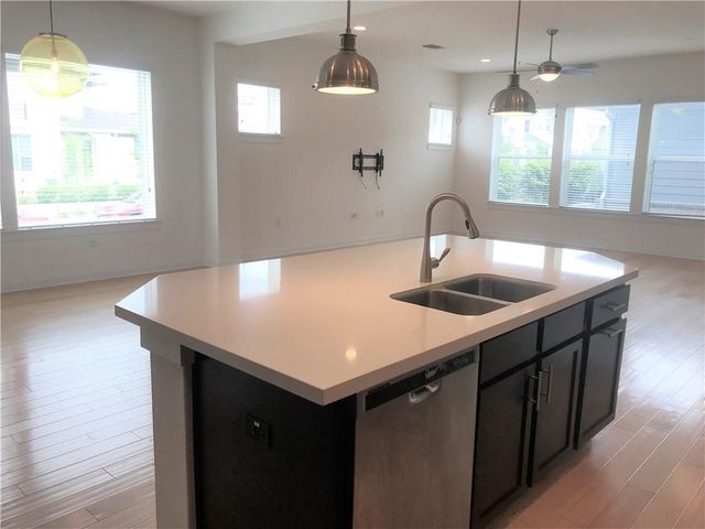 4231 Berkman DR, Austin, TX 78723