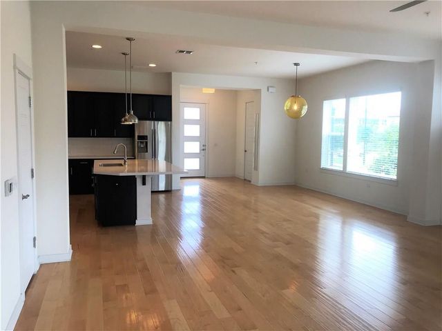4231 Berkman DR, Austin, TX 78723