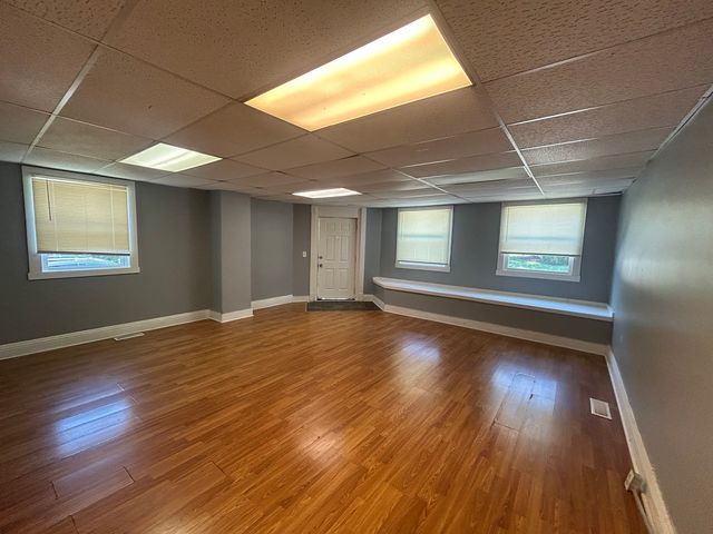 2047 W 6th Street, Davenport, IA 52802
