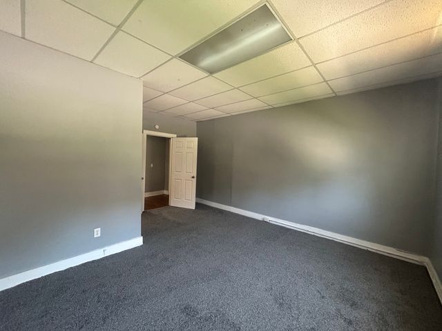2047 W 6th Street, Davenport, IA 52802