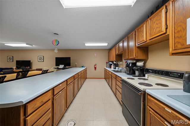 25715 Highway 17 25625, Waynesville, MO 65583