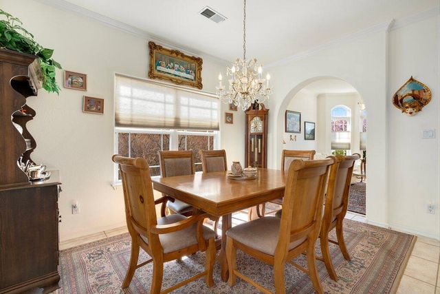 10432 Chandler Drive NW, Albuquerque, NM 87114