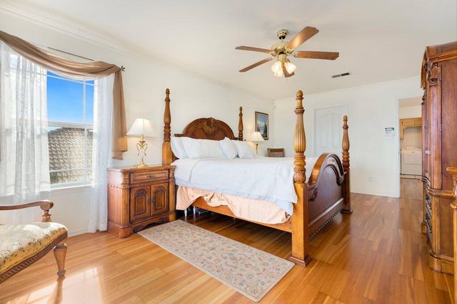 10432 Chandler Drive NW, Albuquerque, NM 87114