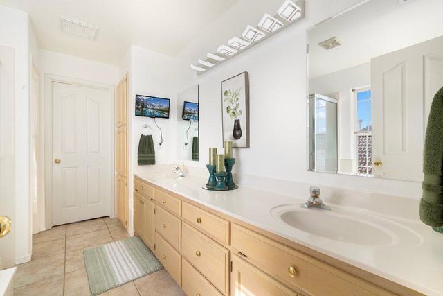 10432 Chandler Drive NW, Albuquerque, NM 87114