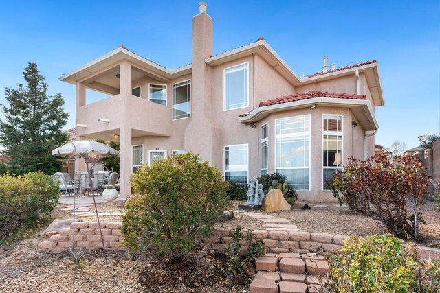 10432 Chandler Drive NW, Albuquerque, NM 87114