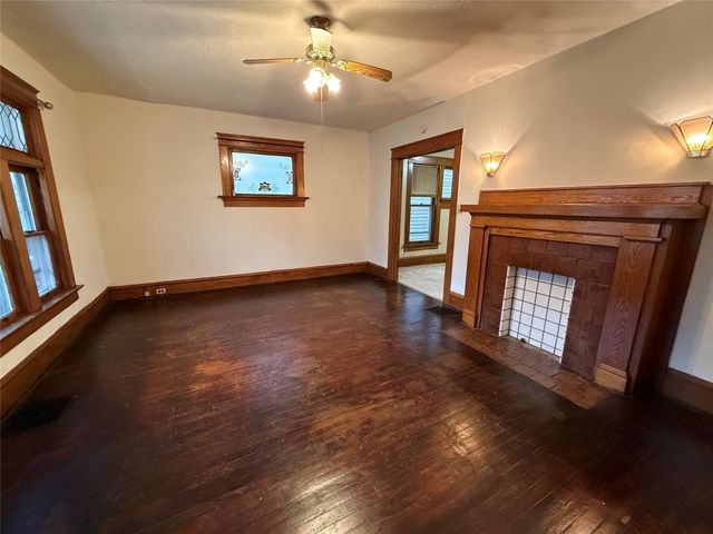 1146 W 5TH Street, Erie, PA 16502