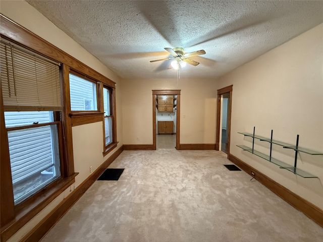 1146 W 5TH Street, Erie, PA 16502