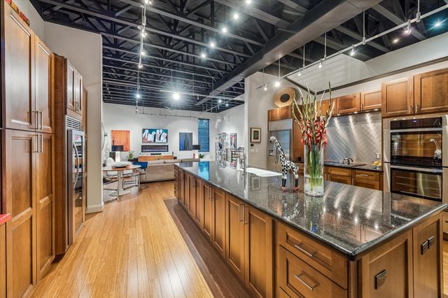 2608 Montrose Boulevard, Houston, TX 77006