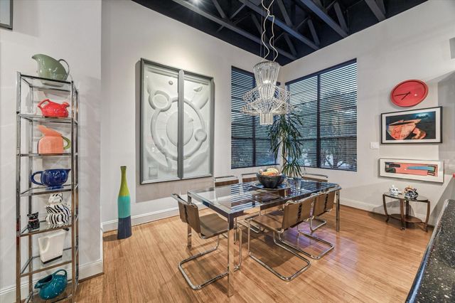 2608 Montrose Boulevard, Houston, TX 77006