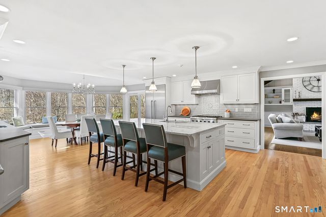 757 Galloping Hill Road, Fairfield, CT 06824