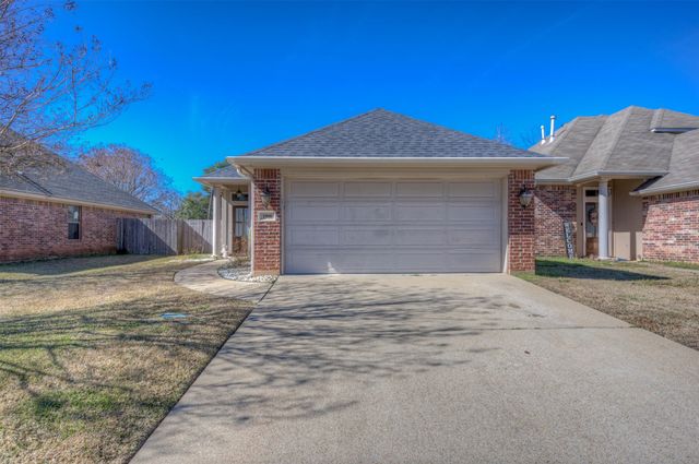 1998 Wild Iris, Bossier City, LA 71112