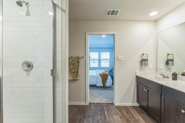 821 Bahia PL, Seguin, TX 78155