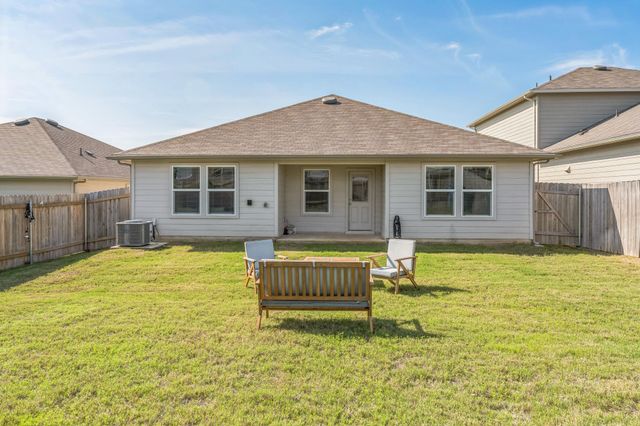 821 Bahia PL, Seguin, TX 78155