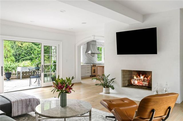 1919 River Forest Road NW, Atlanta, GA 30327