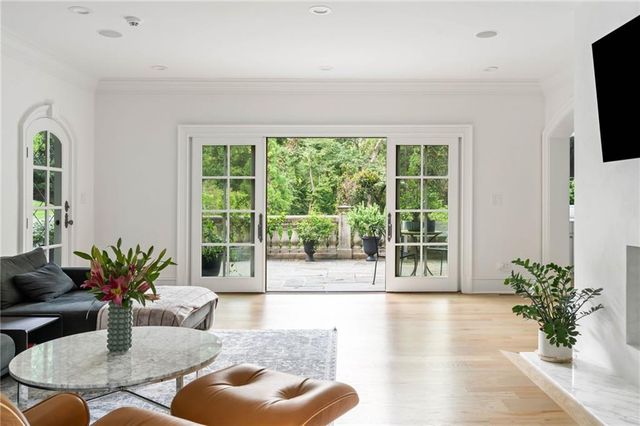 1919 River Forest Road NW, Atlanta, GA 30327