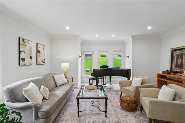 1919 River Forest Road NW, Atlanta, GA 30327