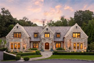 1919 River Forest Road NW, Atlanta, GA 30327